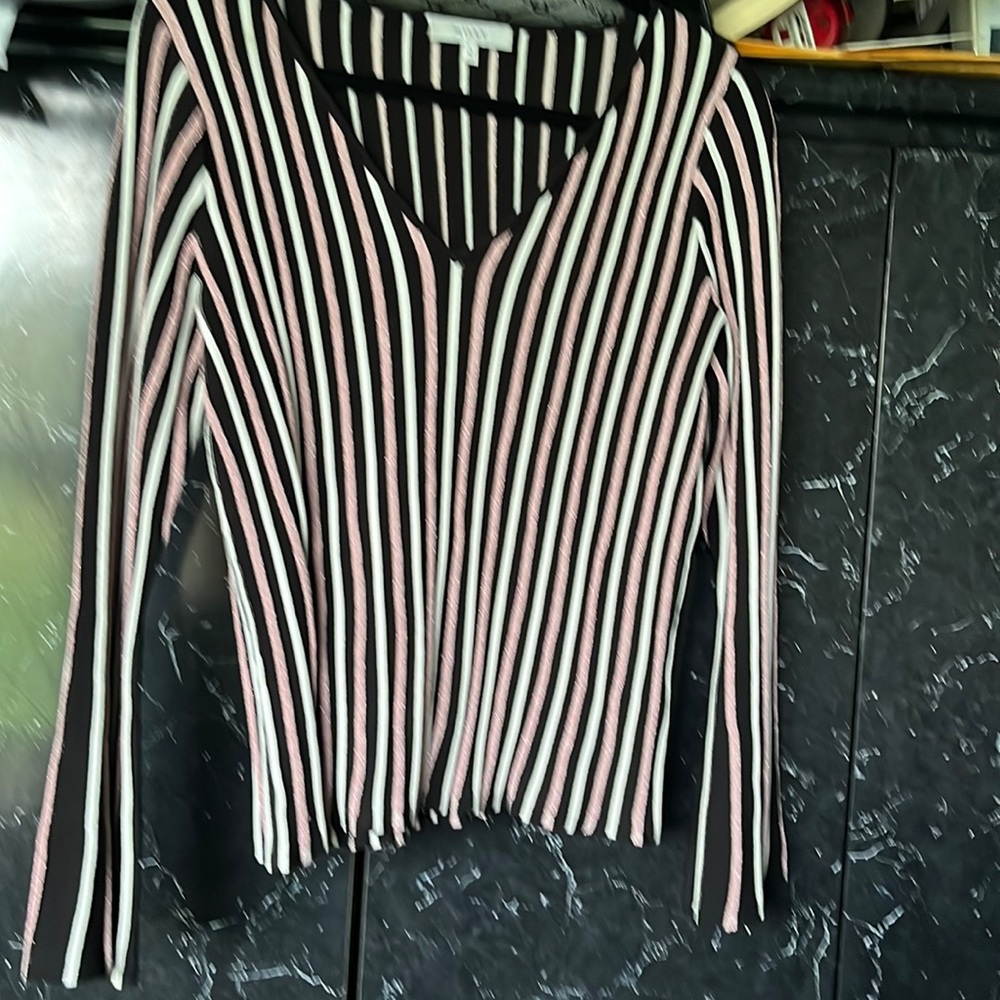 Milly metallic top w black, white and rose metallic striped